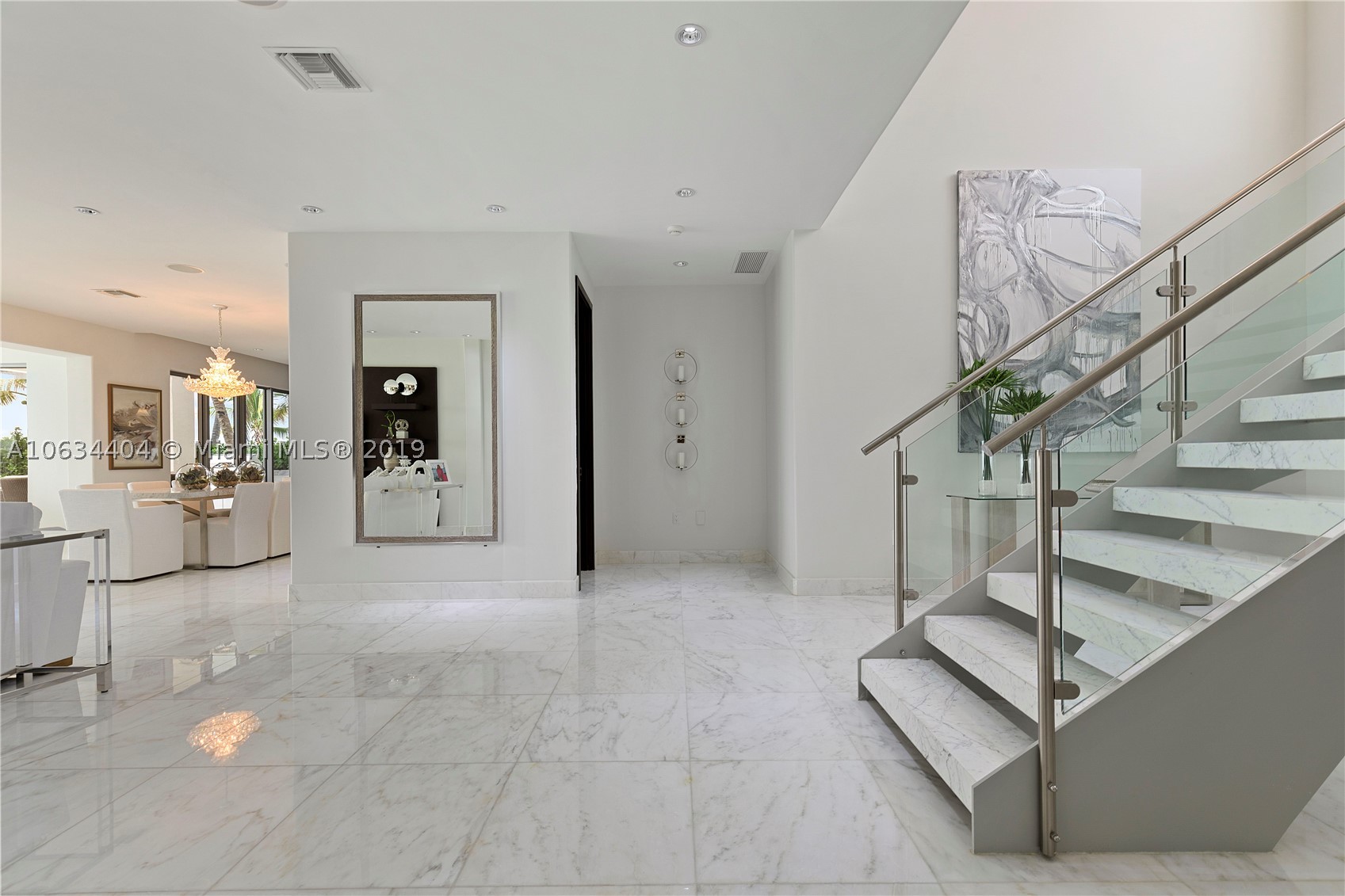 TREASURE ISLAND - Residential