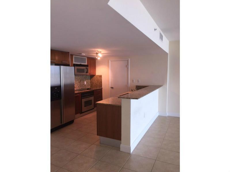 METROPOLIS II AT DADELAND - Residential Lease