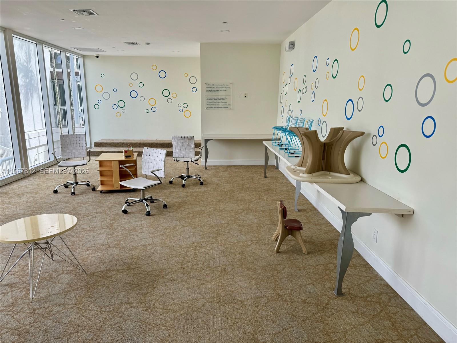 HAMPTONS WEST CONDO - Residential