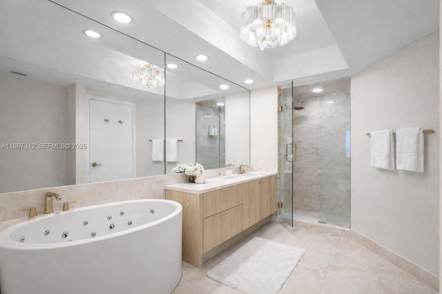 HAMPTONS WEST CONDO - Residential