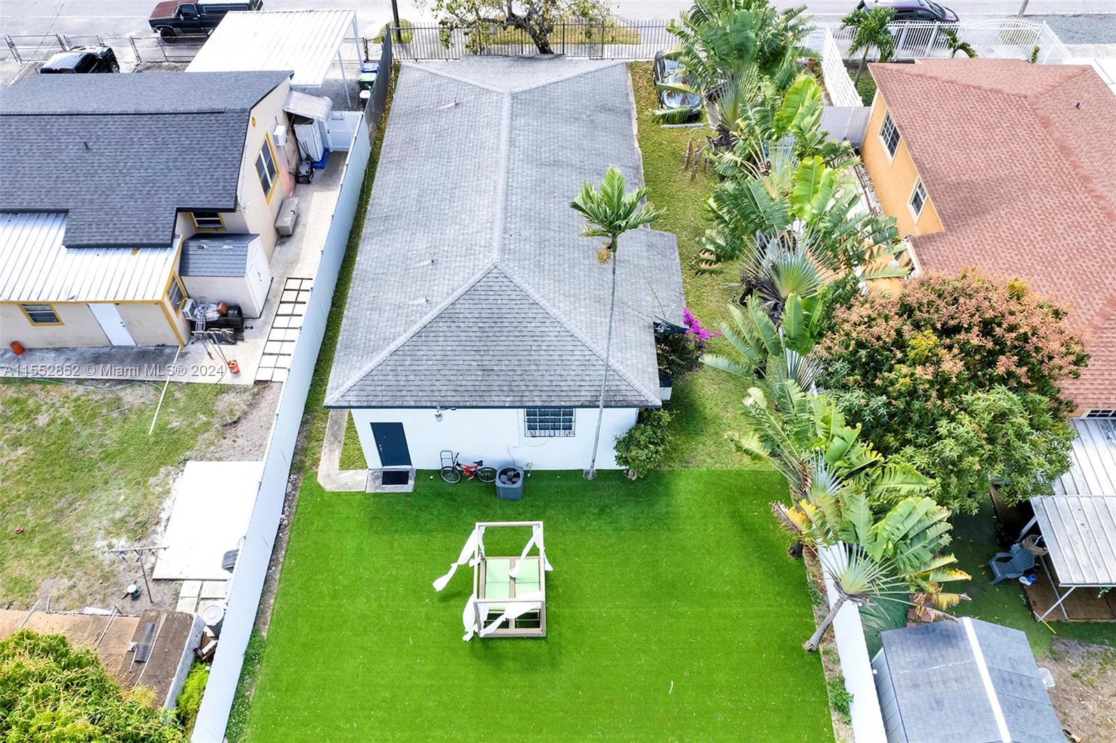FLORAL PK 1ST AMD - Residential Income