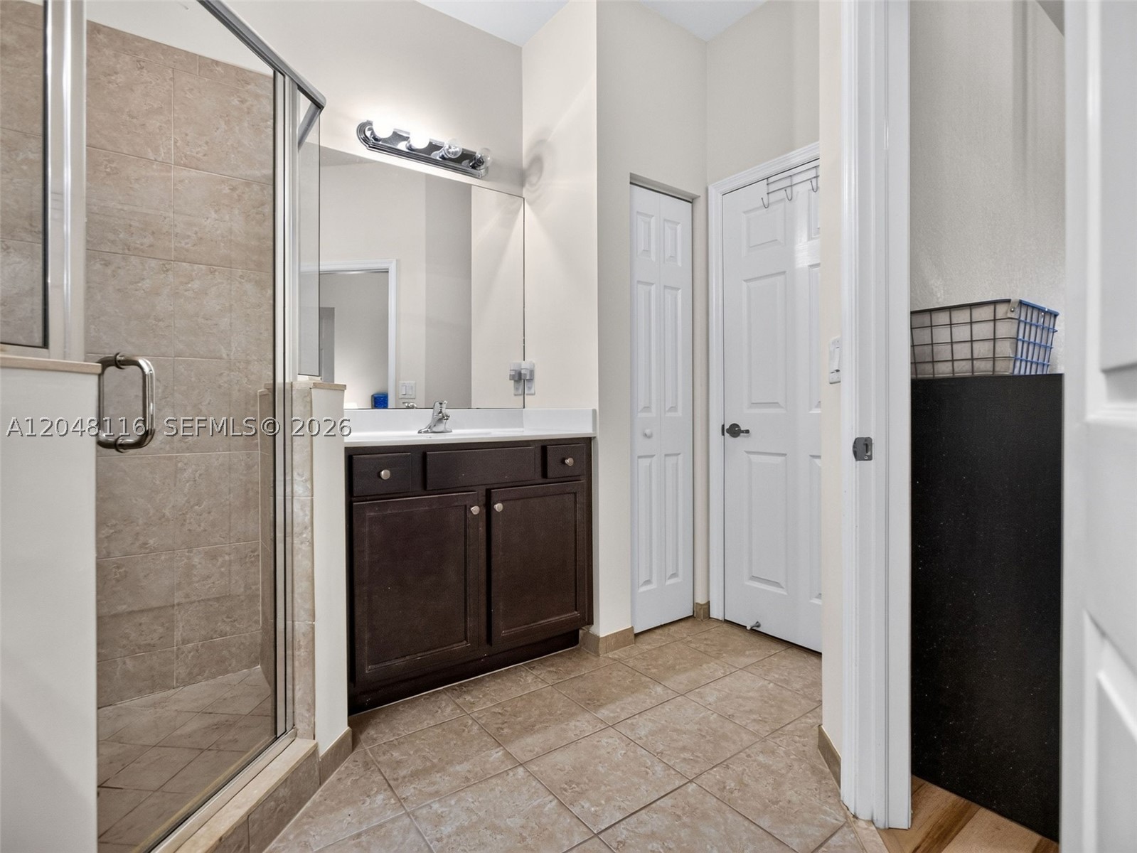 CHELSEA PLACE - Residential