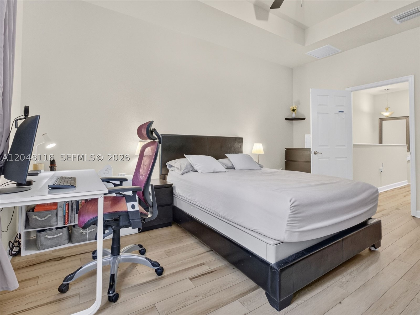 CHELSEA PLACE - Residential