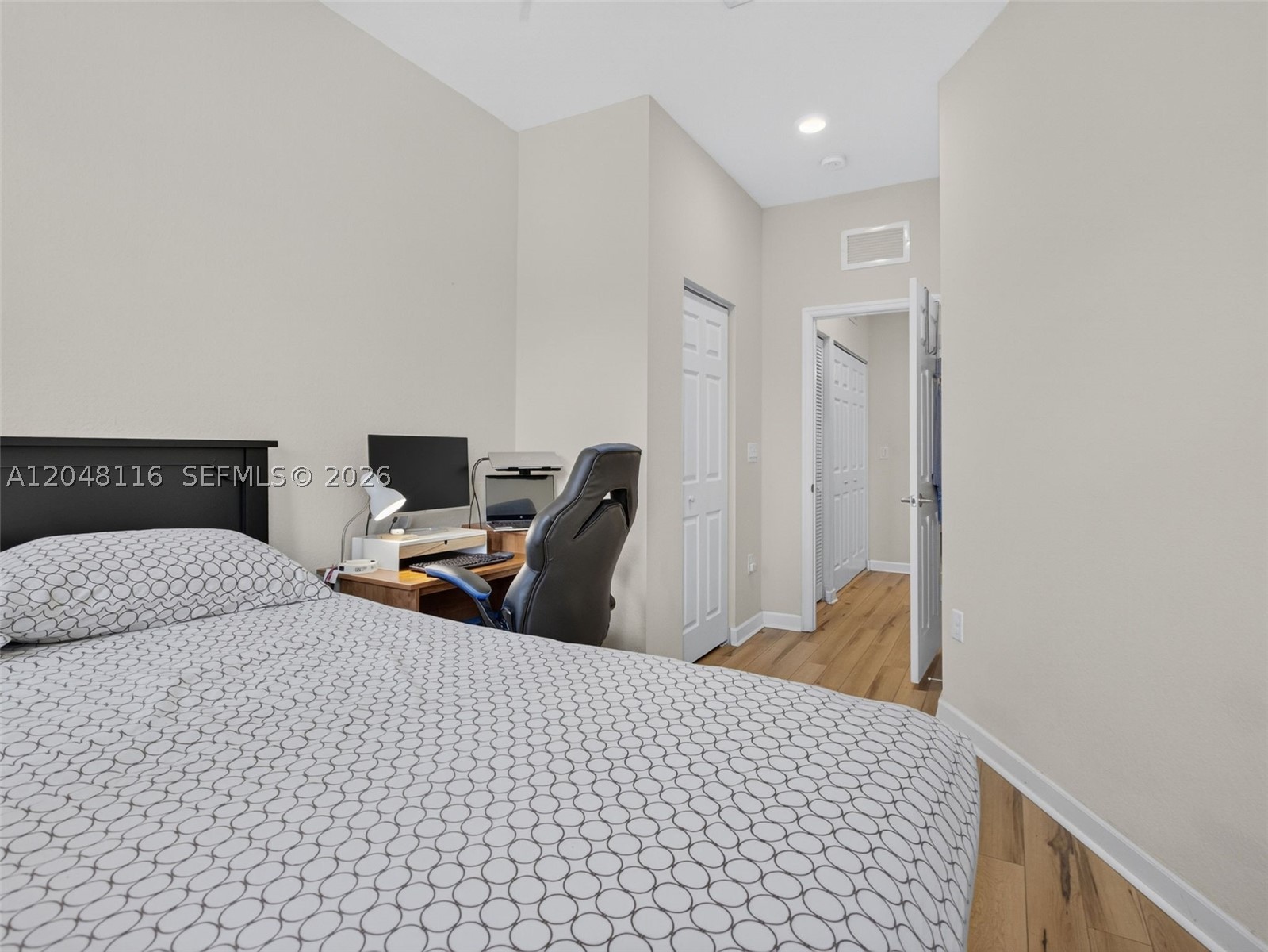 CHELSEA PLACE - Residential