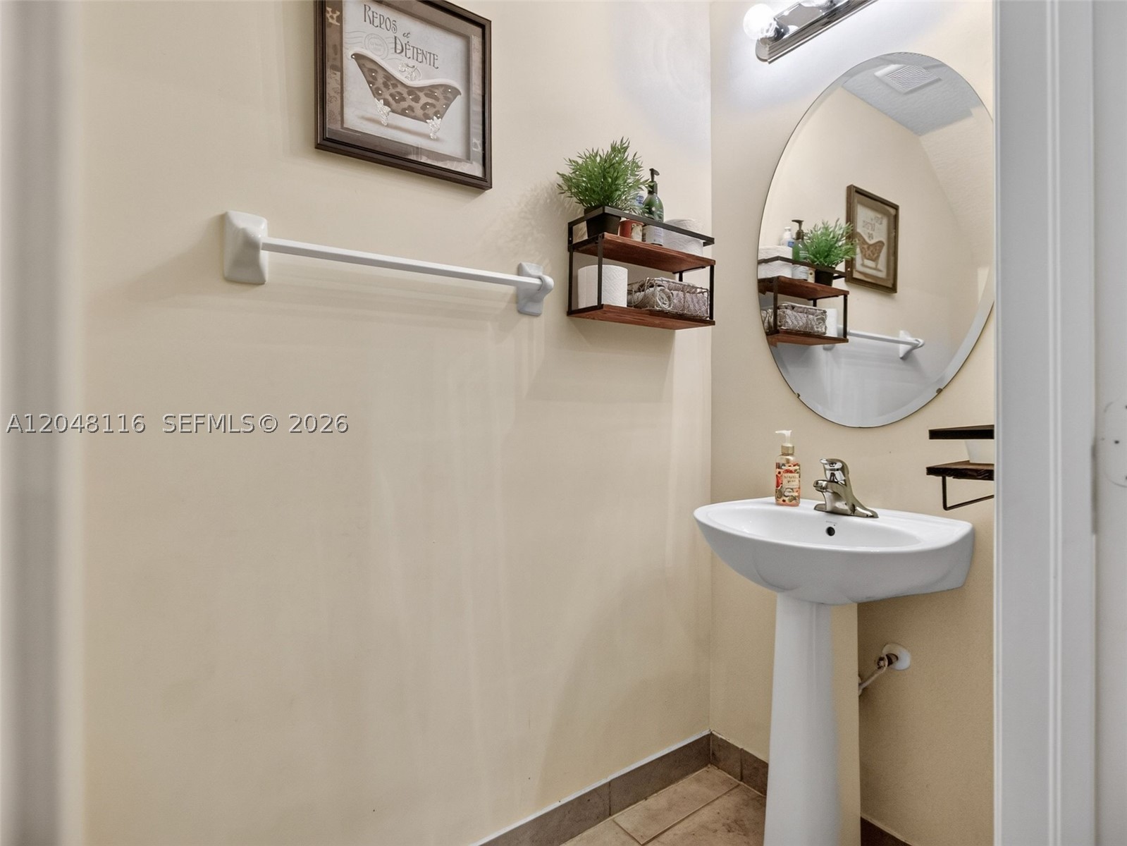 CHELSEA PLACE - Residential