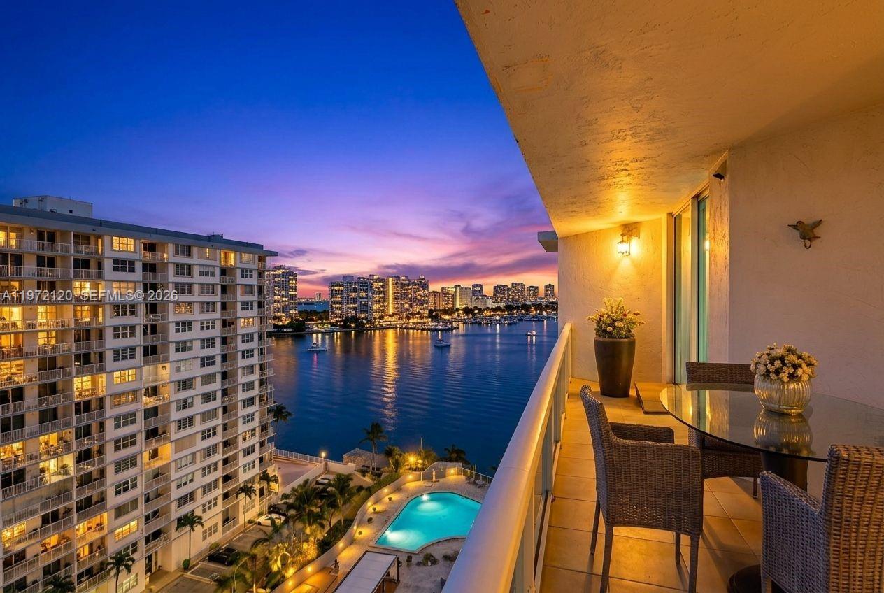 THE BRIDGEWATER CONDO - Residential