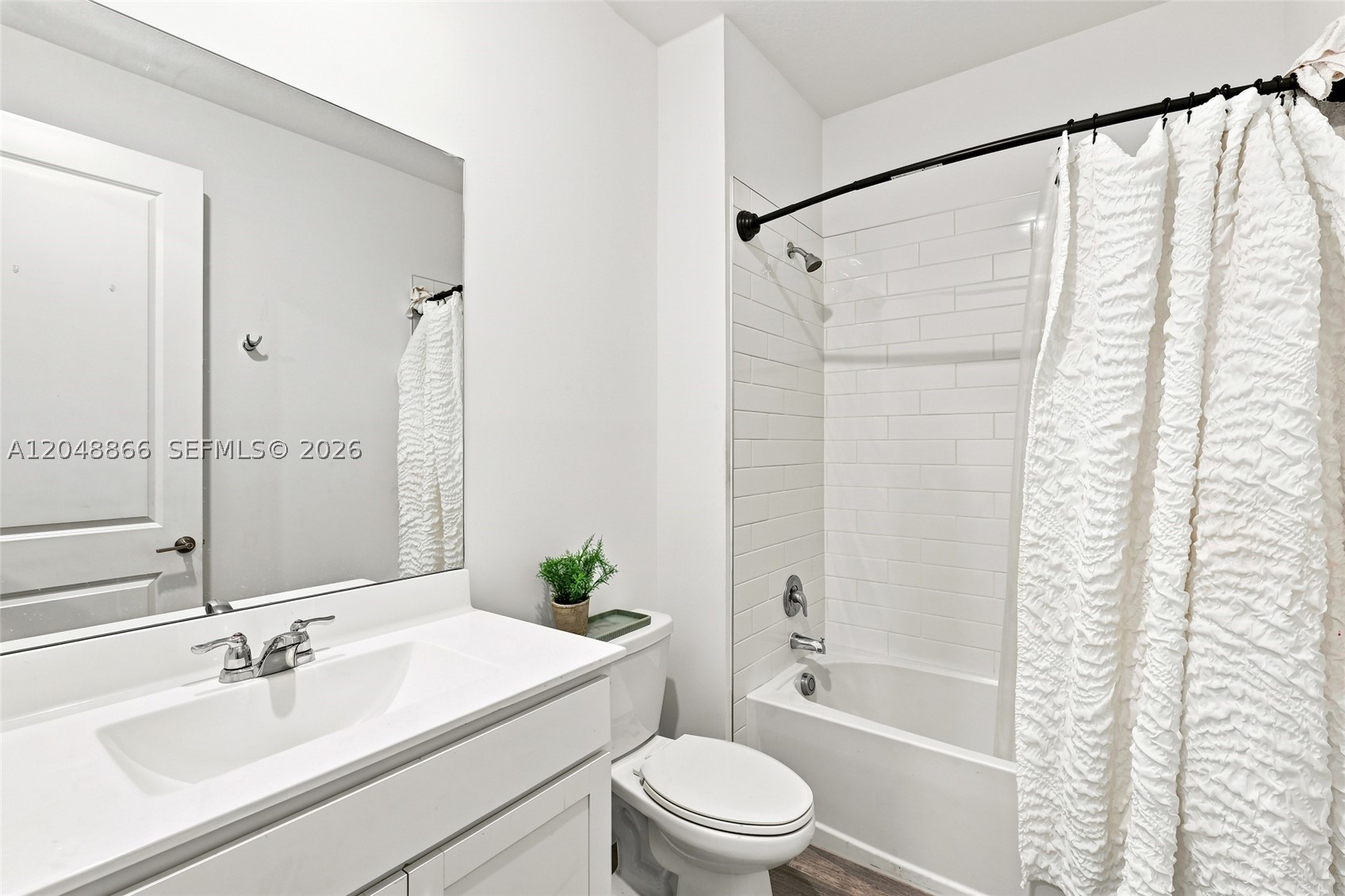 VERANO SOUTH PUD 1 - POD - Residential Lease