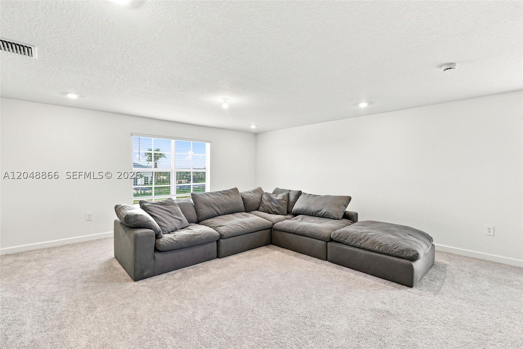 VERANO SOUTH PUD 1 - POD - Residential Lease