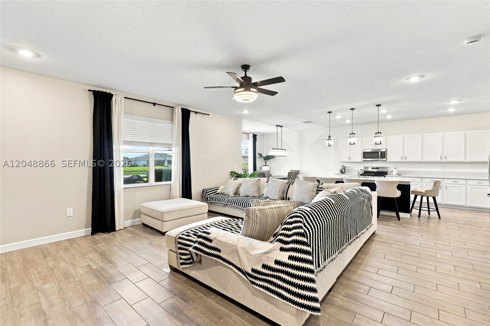 VERANO SOUTH PUD 1 - POD - Residential Lease