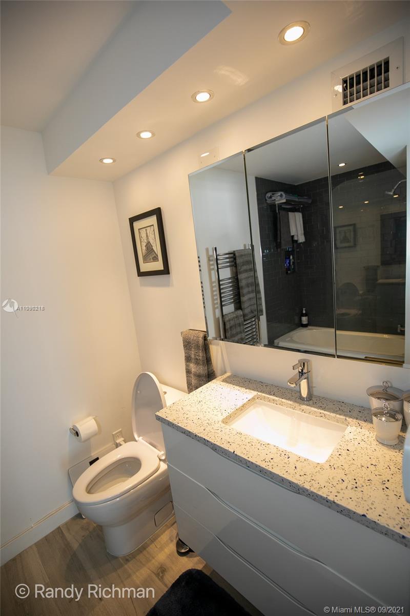 CHARTER CLUB CONDO - Residential