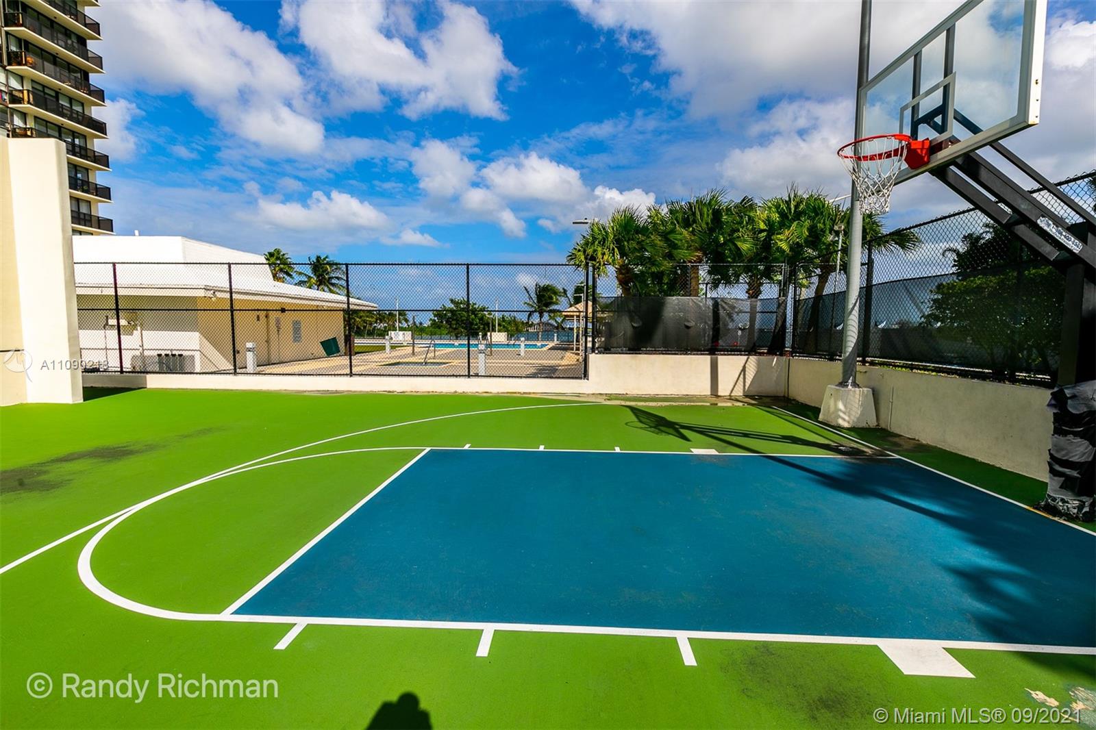 CHARTER CLUB CONDO - Residential