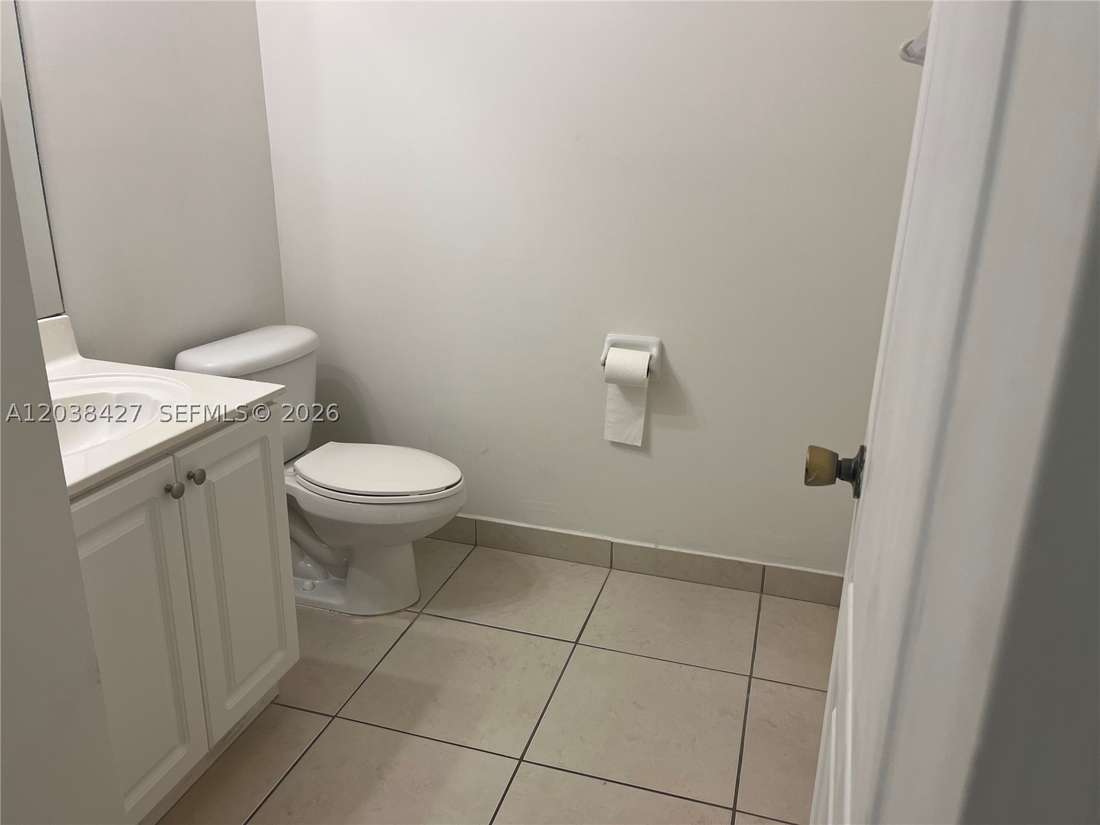THE COURTS AT BAYSHORE I - Residential