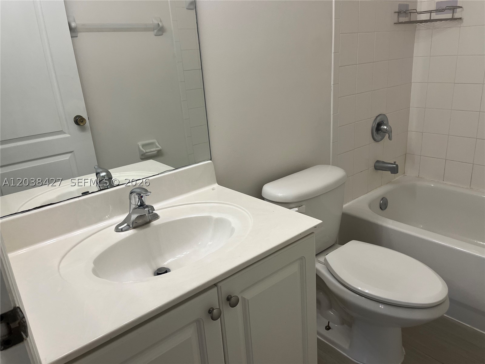 THE COURTS AT BAYSHORE I - Residential