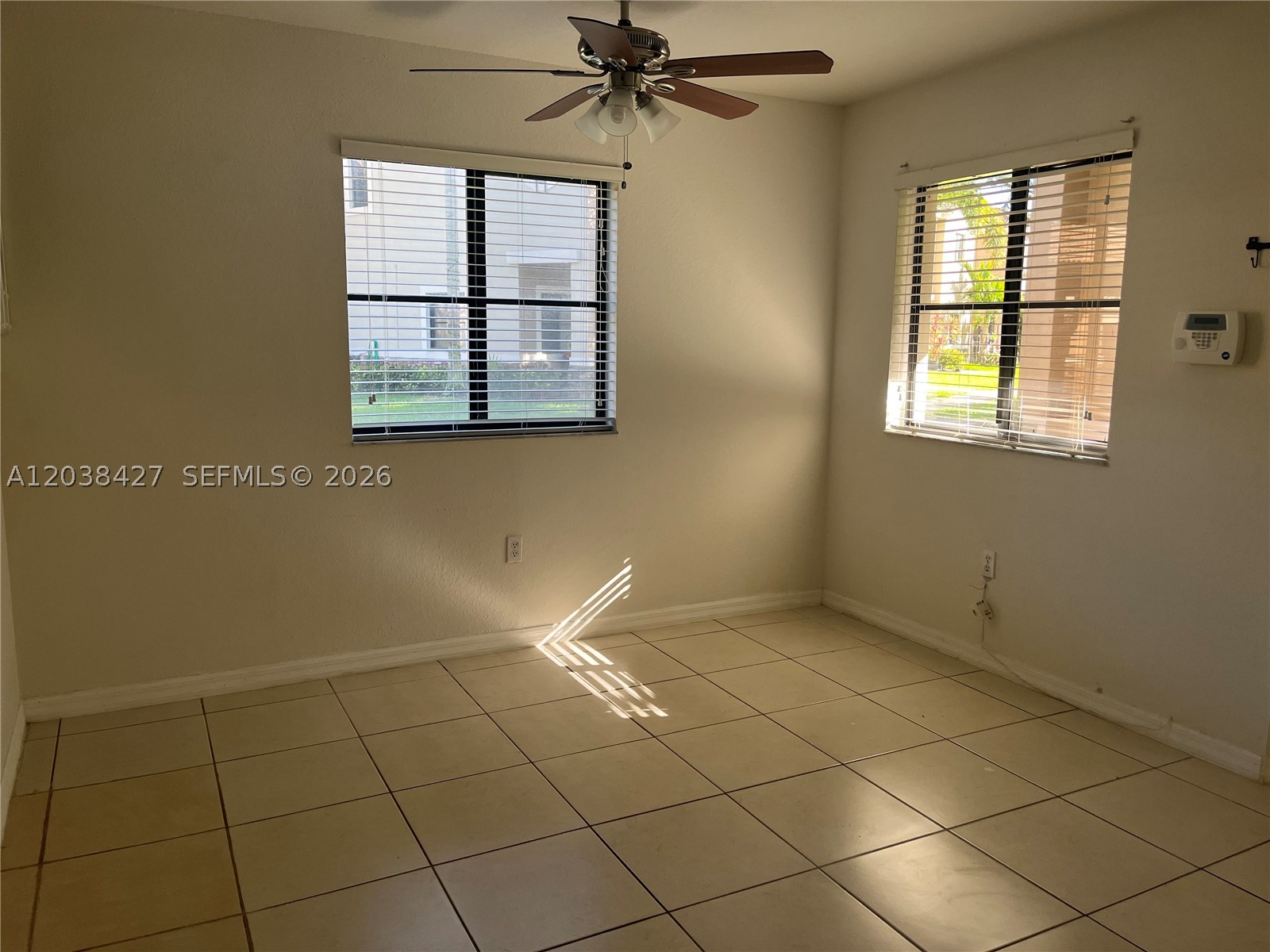 THE COURTS AT BAYSHORE I - Residential
