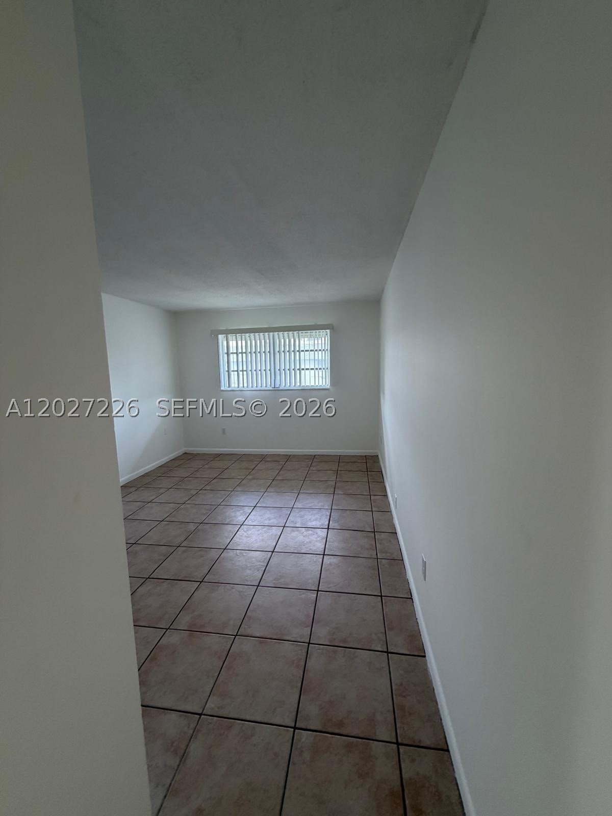 OLA CONDO - Residential Lease