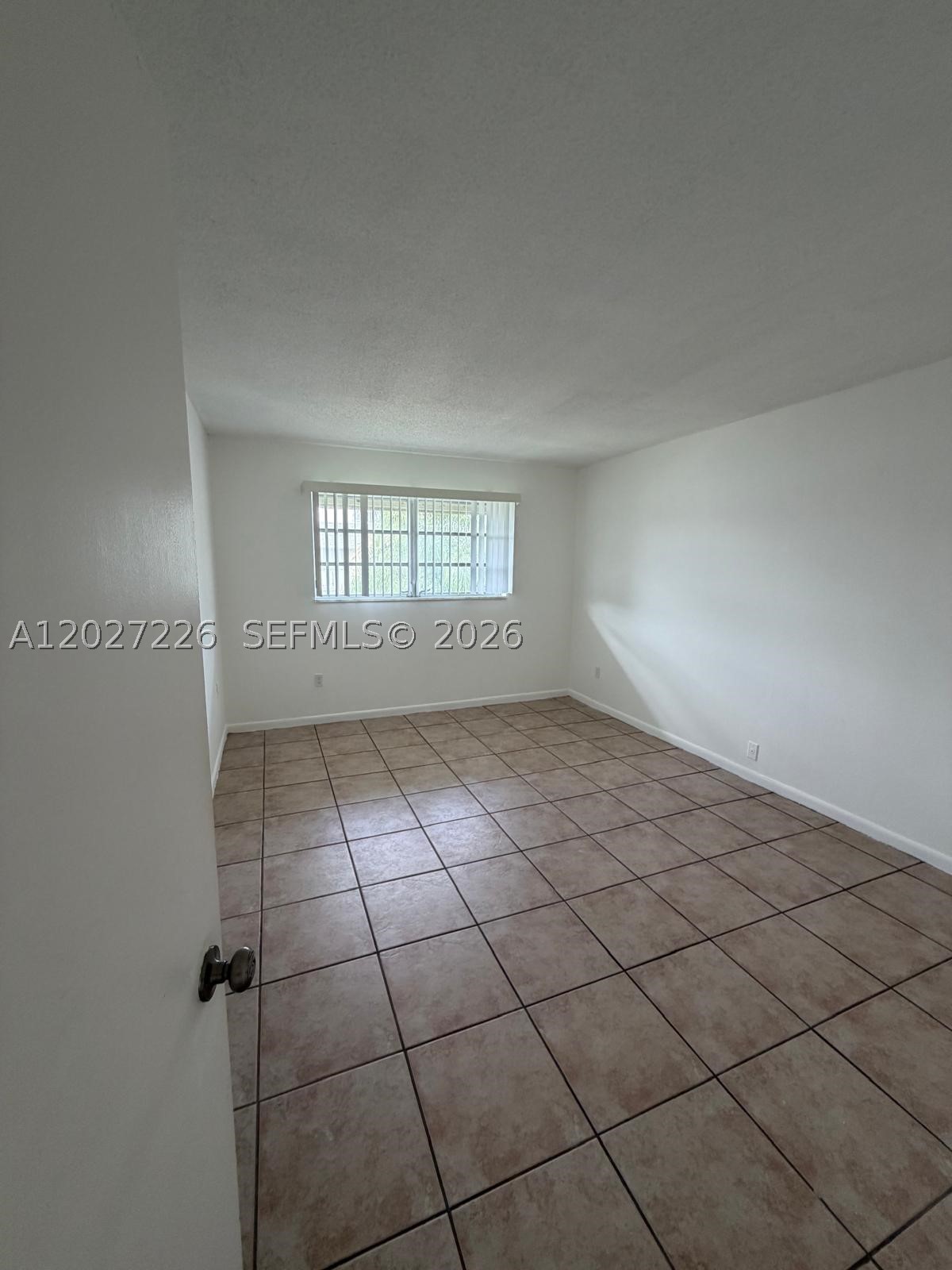OLA CONDO - Residential Lease