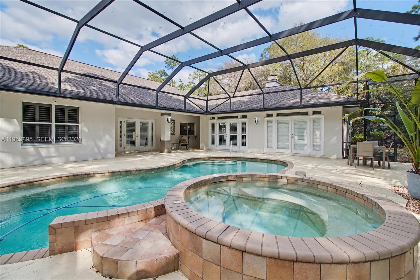 LOGAN WOODS - Residential