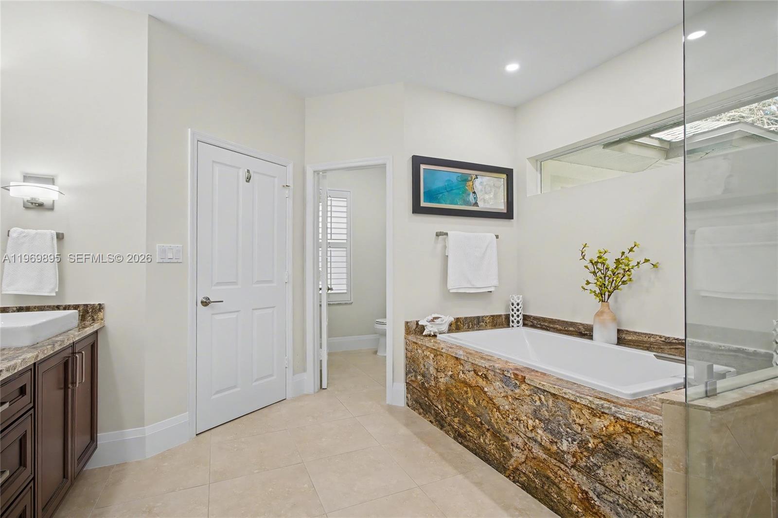 LOGAN WOODS - Residential