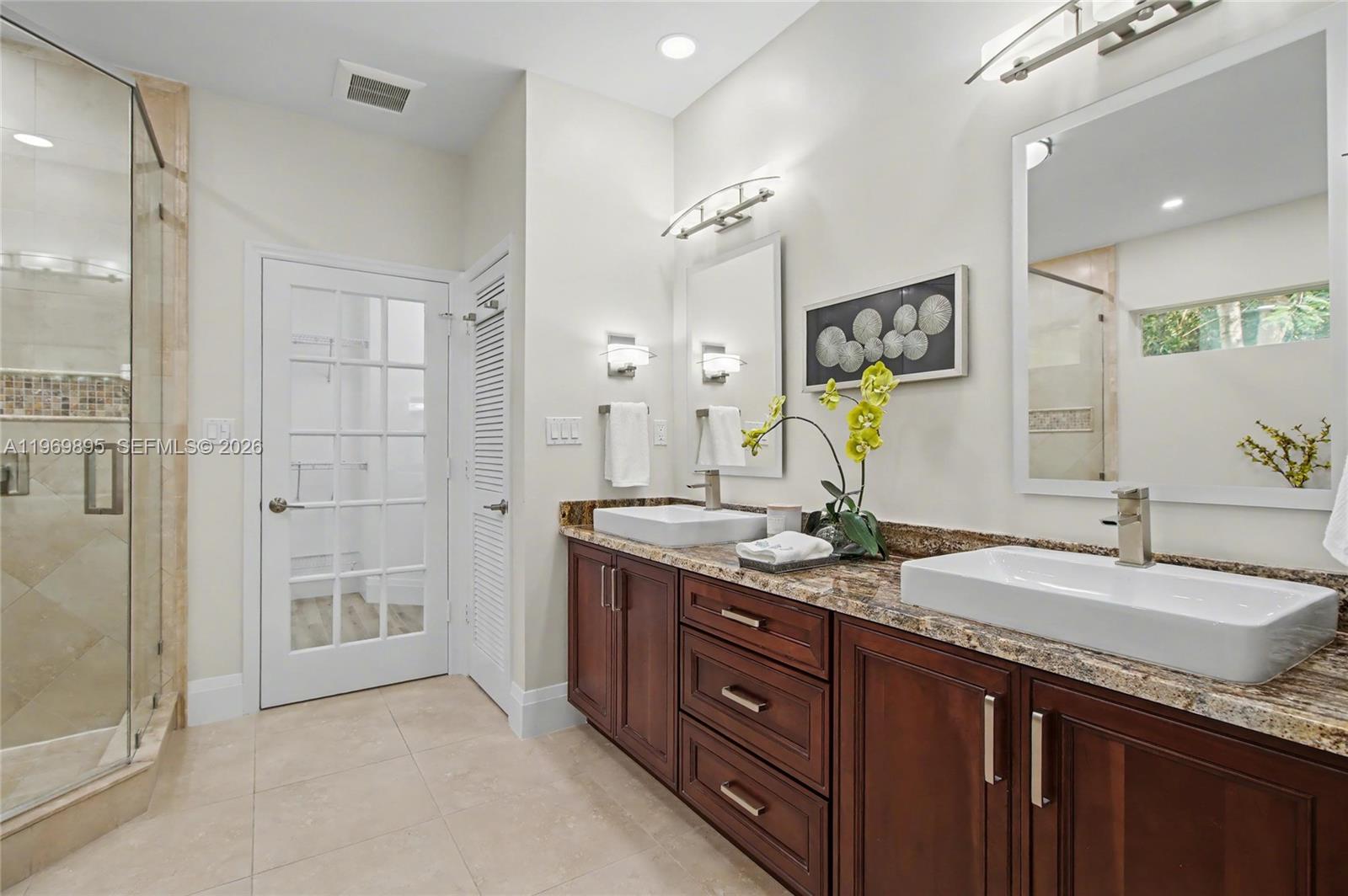LOGAN WOODS - Residential