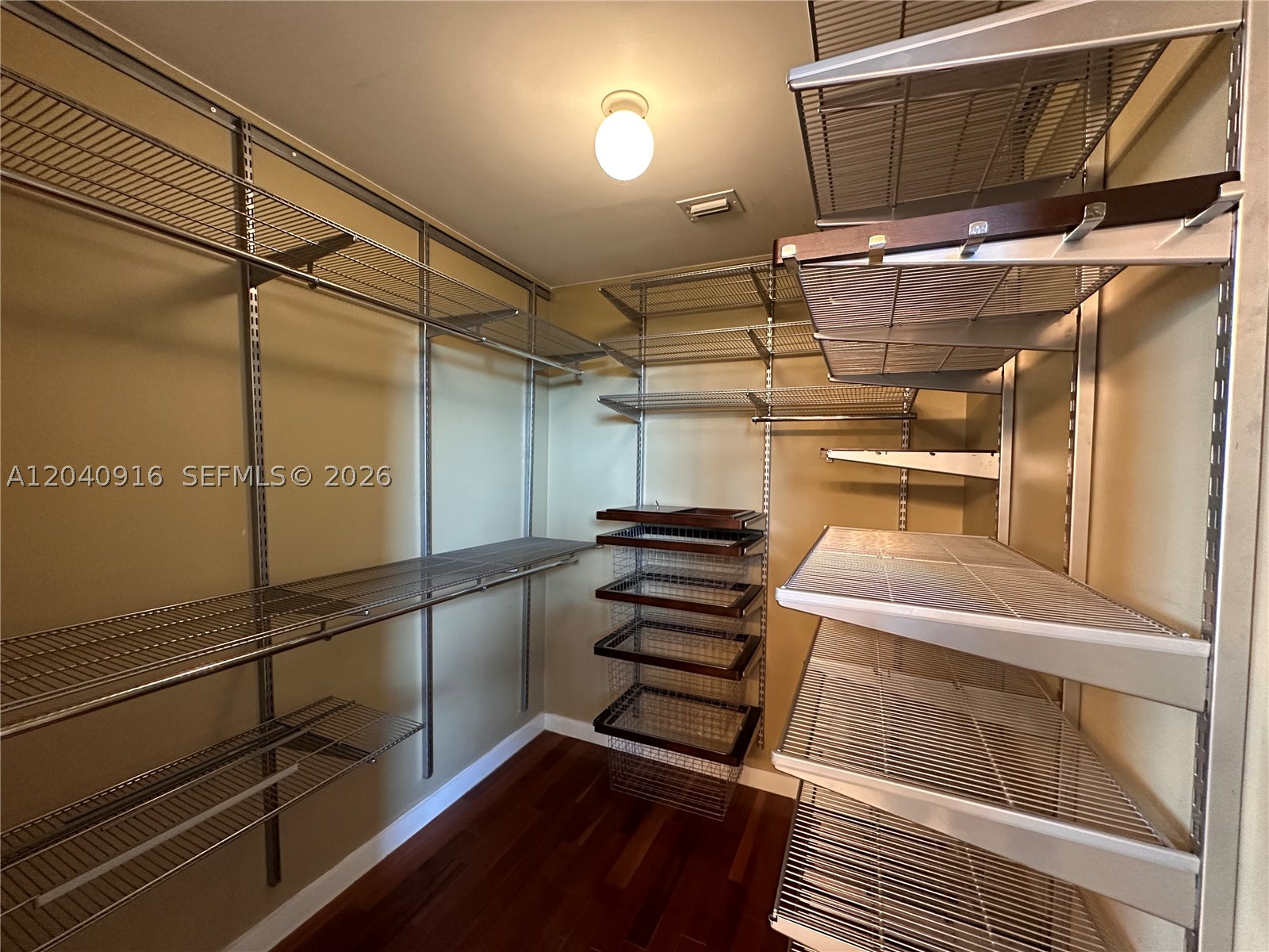 KEYSTONE VILLAS CONDO - Residential