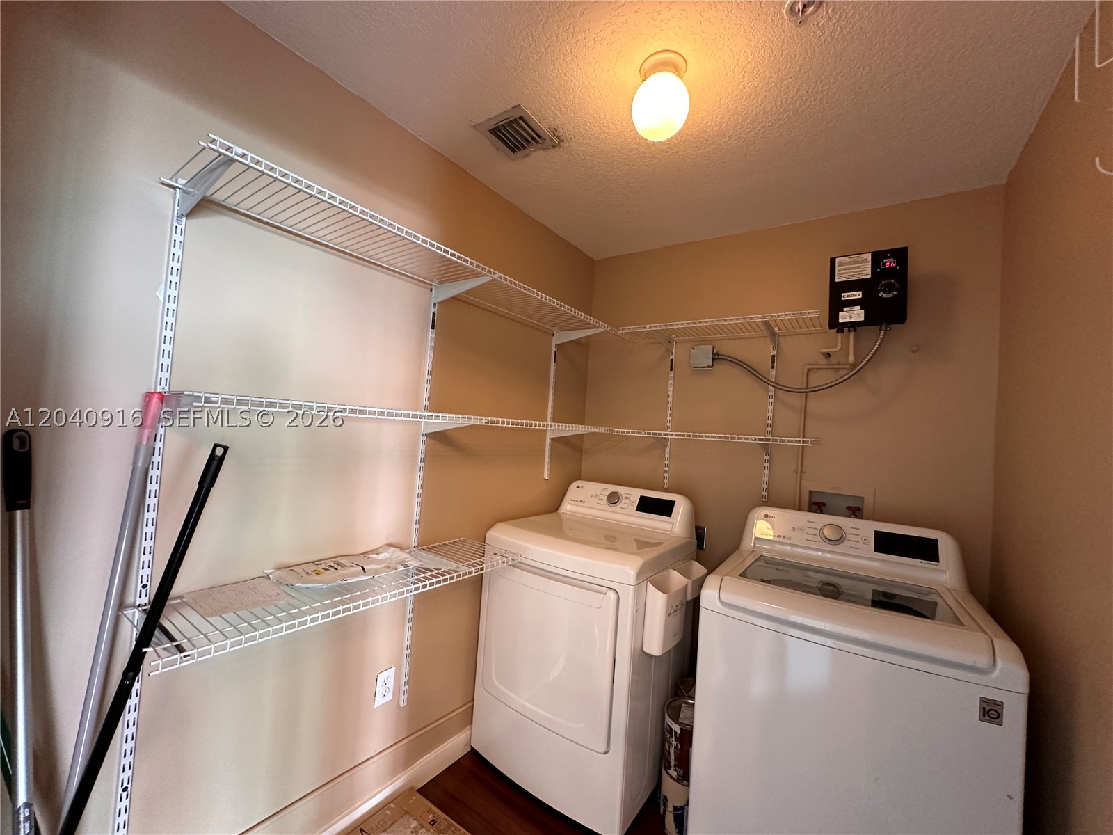 KEYSTONE VILLAS CONDO - Residential