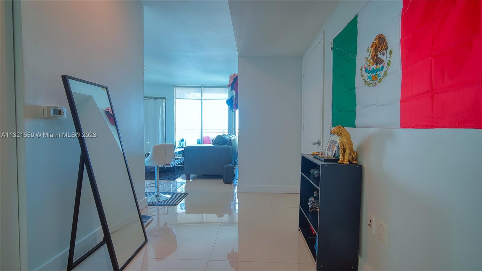 WIND CONDO - Residential Lease