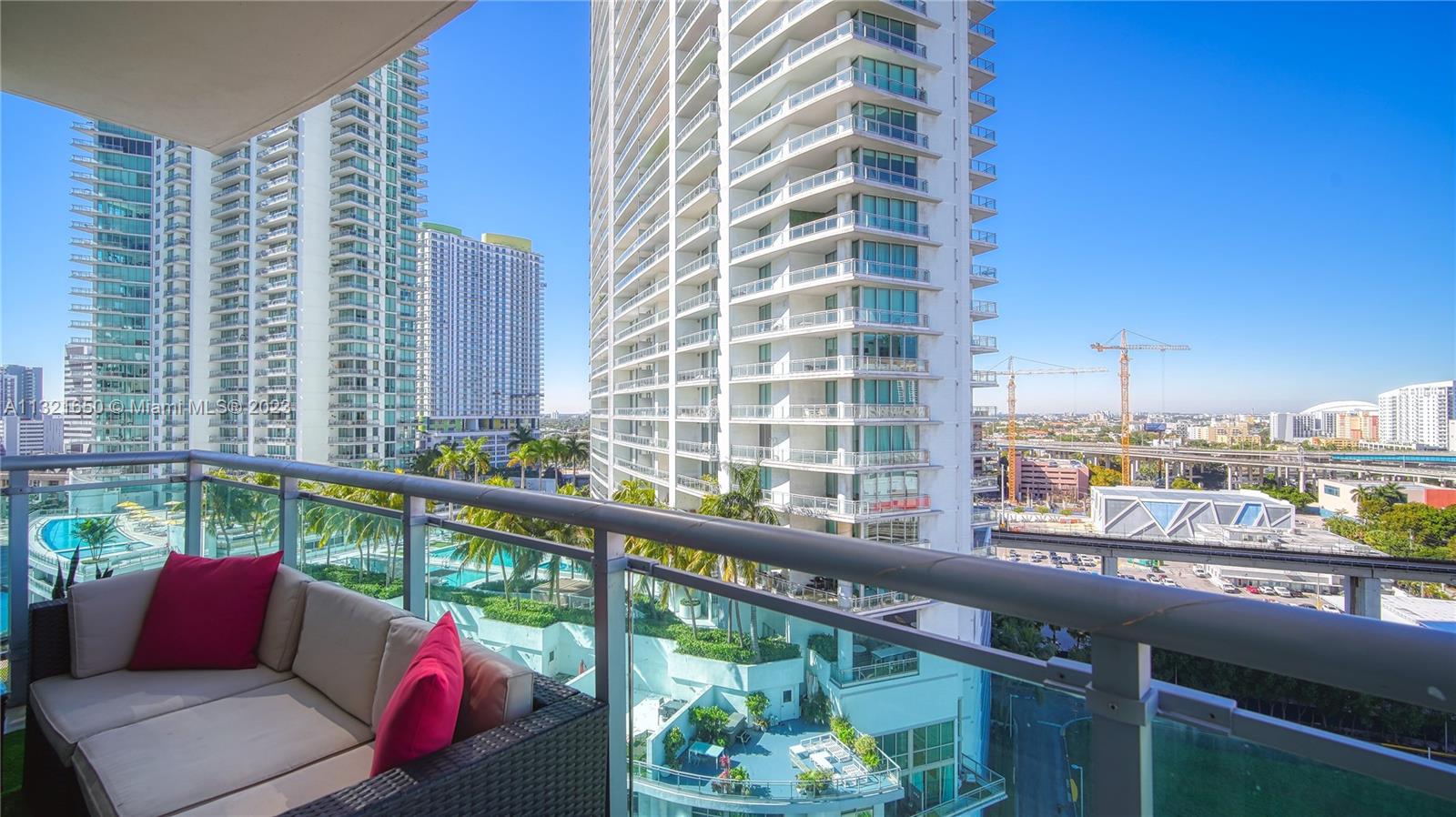 WIND CONDO - Residential Lease