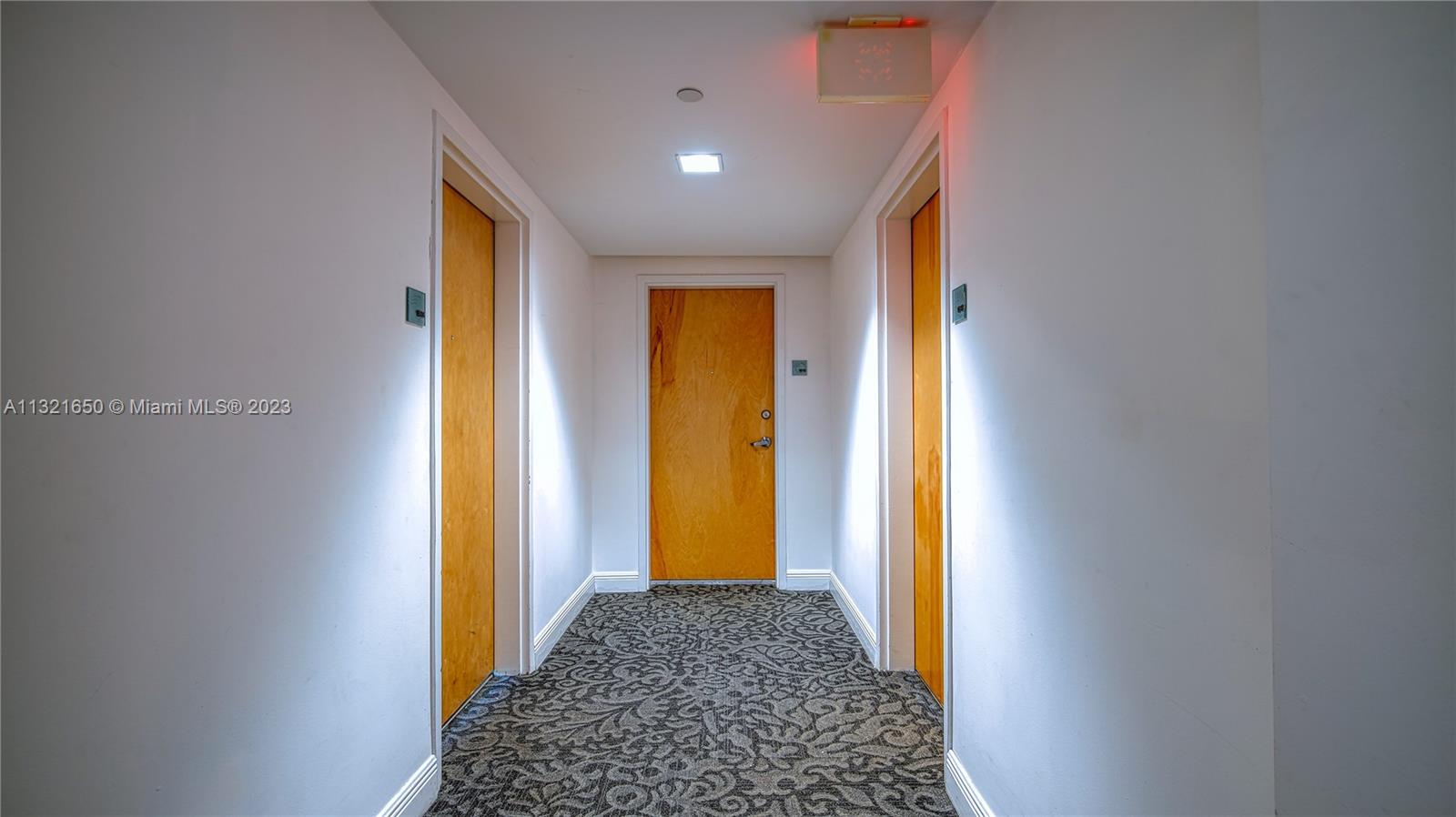 WIND CONDO - Residential Lease