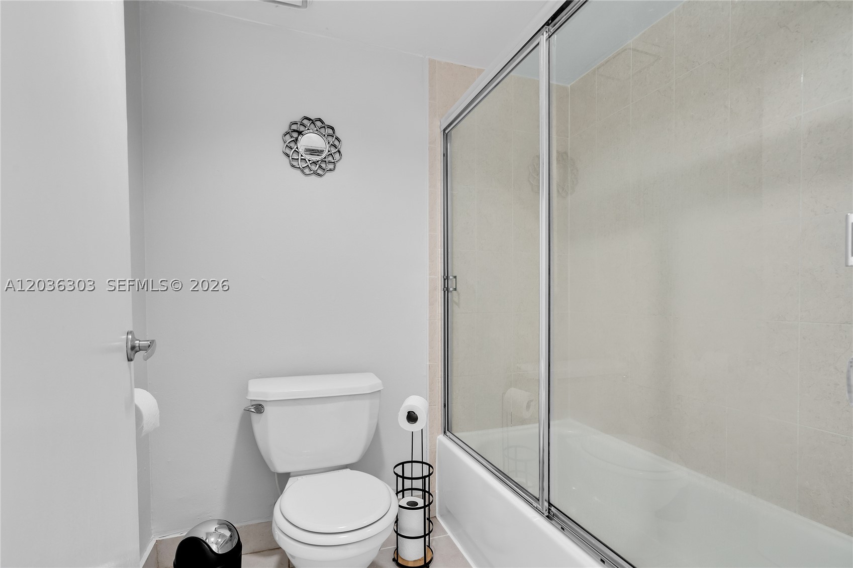 VERABELLA FALLS CONDO - Residential Lease