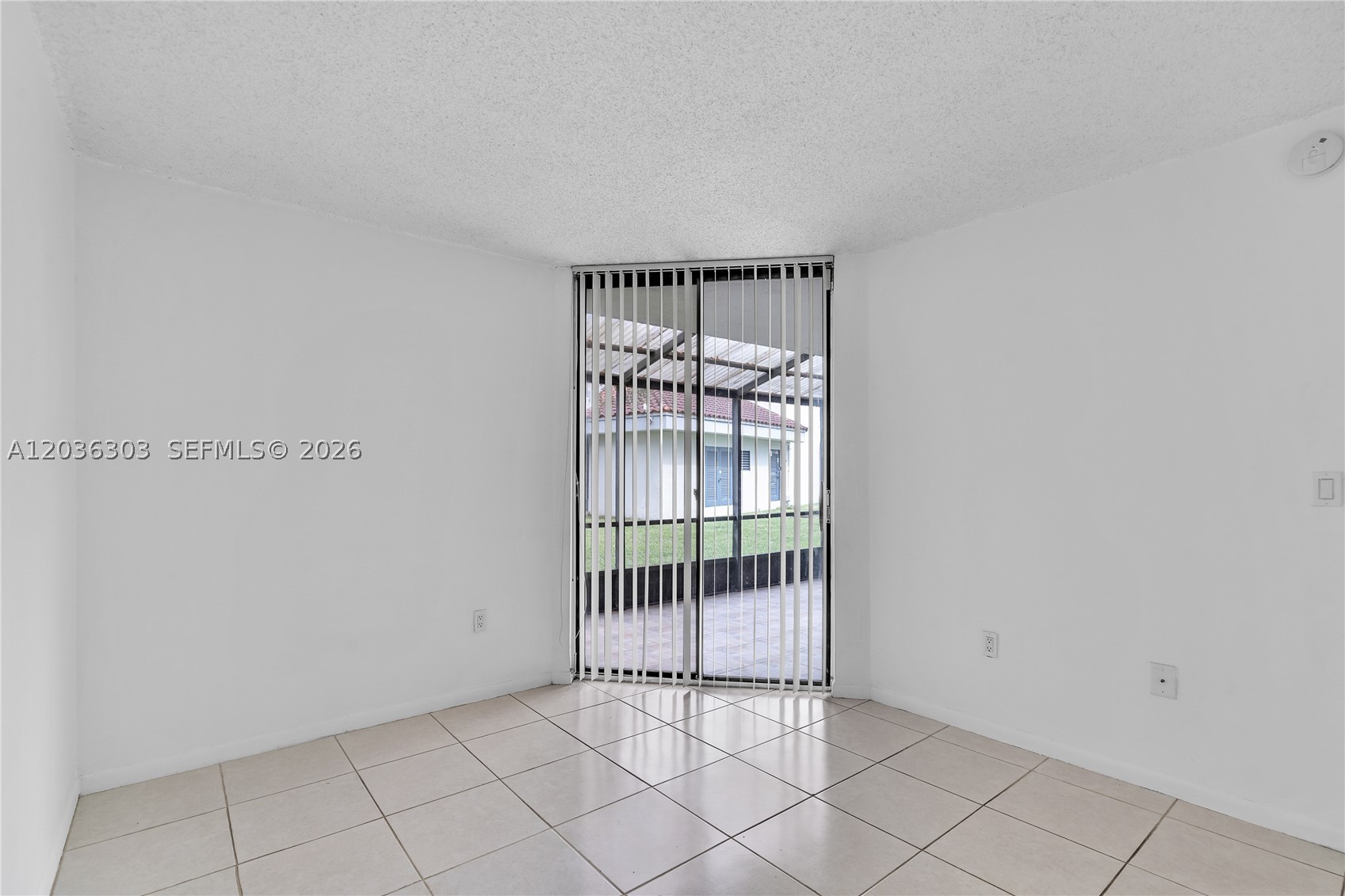 VERABELLA FALLS CONDO - Residential Lease