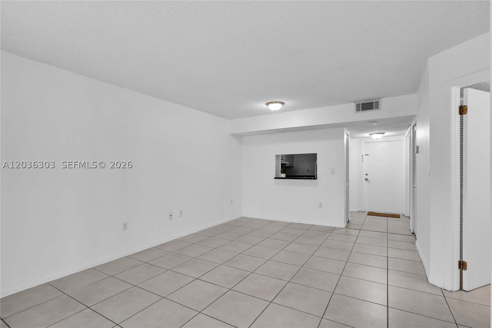 VERABELLA FALLS CONDO - Residential Lease