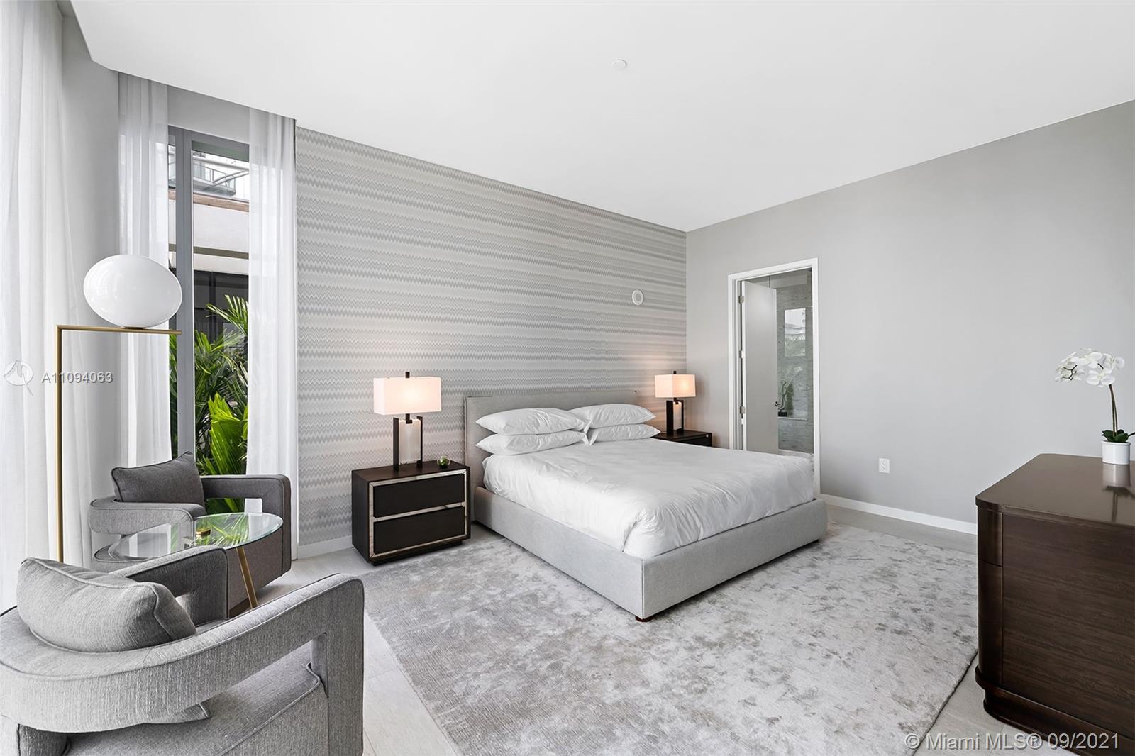 PARAMOUNT MIAMI WORLDCENTE - Residential