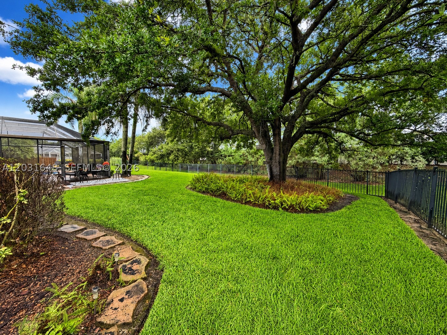 KINGSWOOD ESTATES SUBDIVIS - Residential
