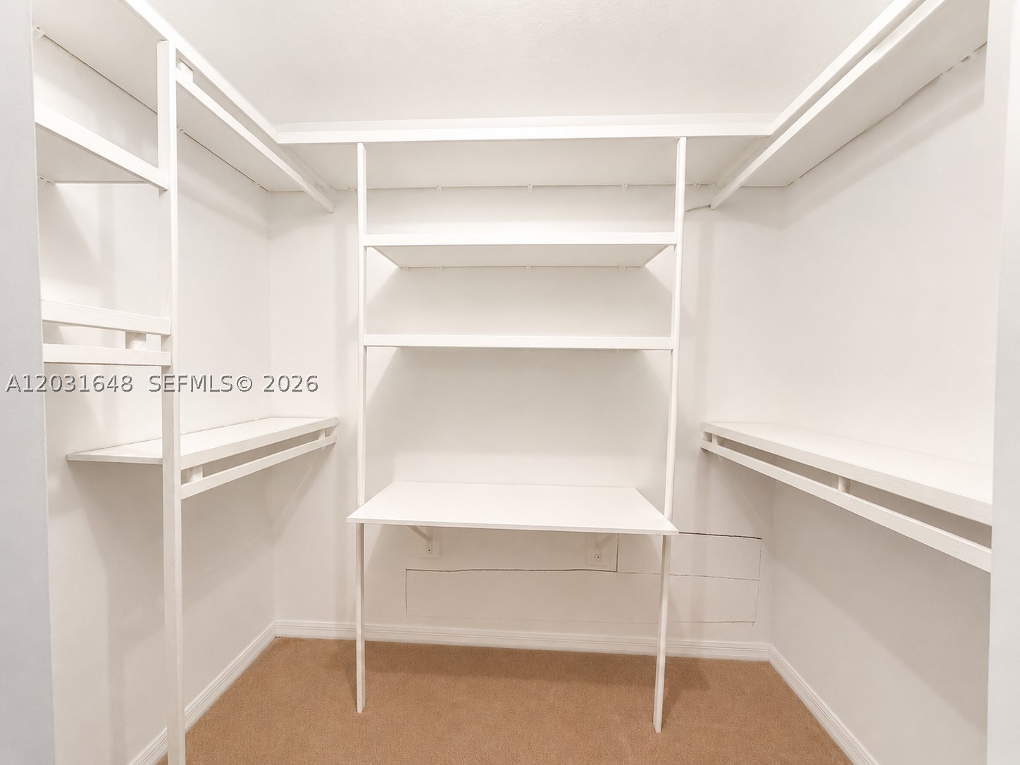 KINGSWOOD ESTATES SUBDIVIS - Residential
