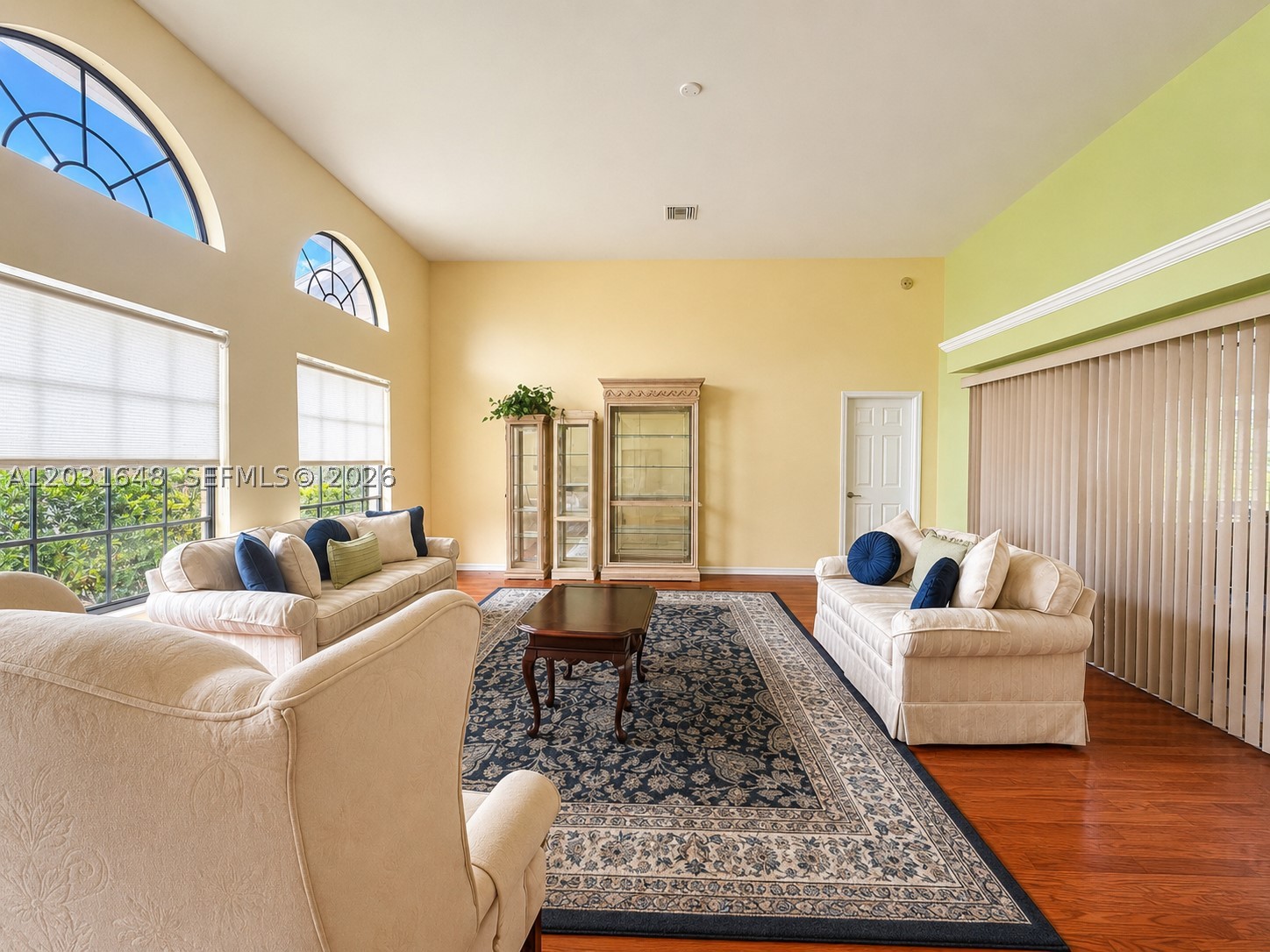 KINGSWOOD ESTATES SUBDIVIS - Residential