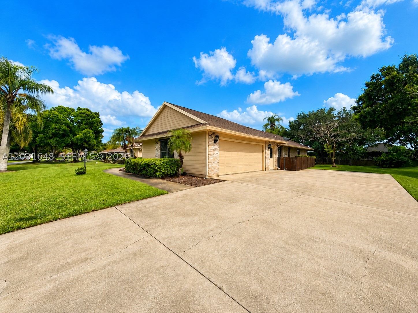 KINGSWOOD ESTATES SUBDIVIS - Residential