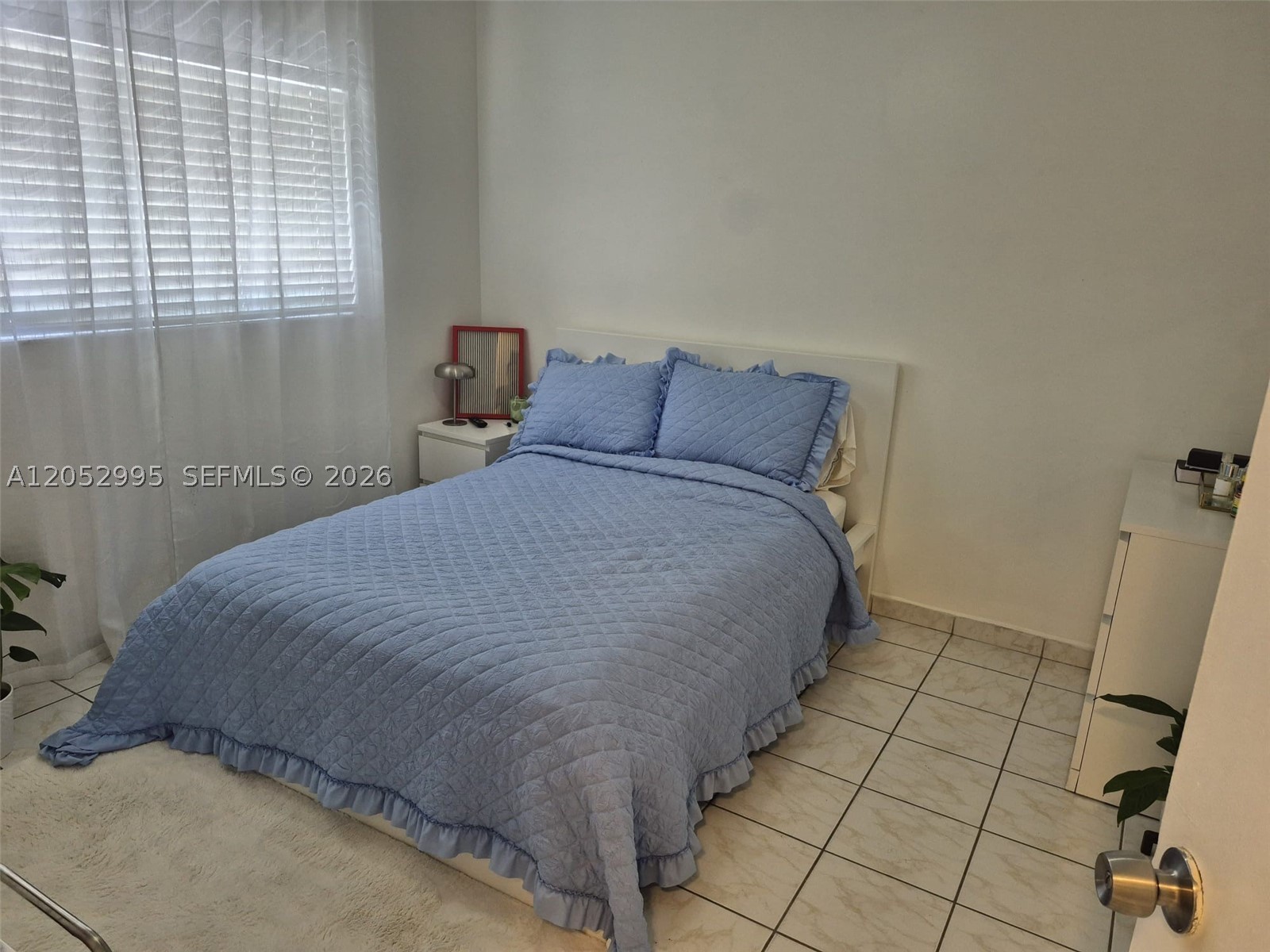 EL PRADO XV CONDO - Residential Lease