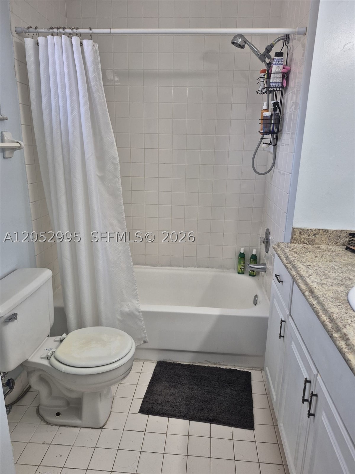 EL PRADO XV CONDO - Residential Lease