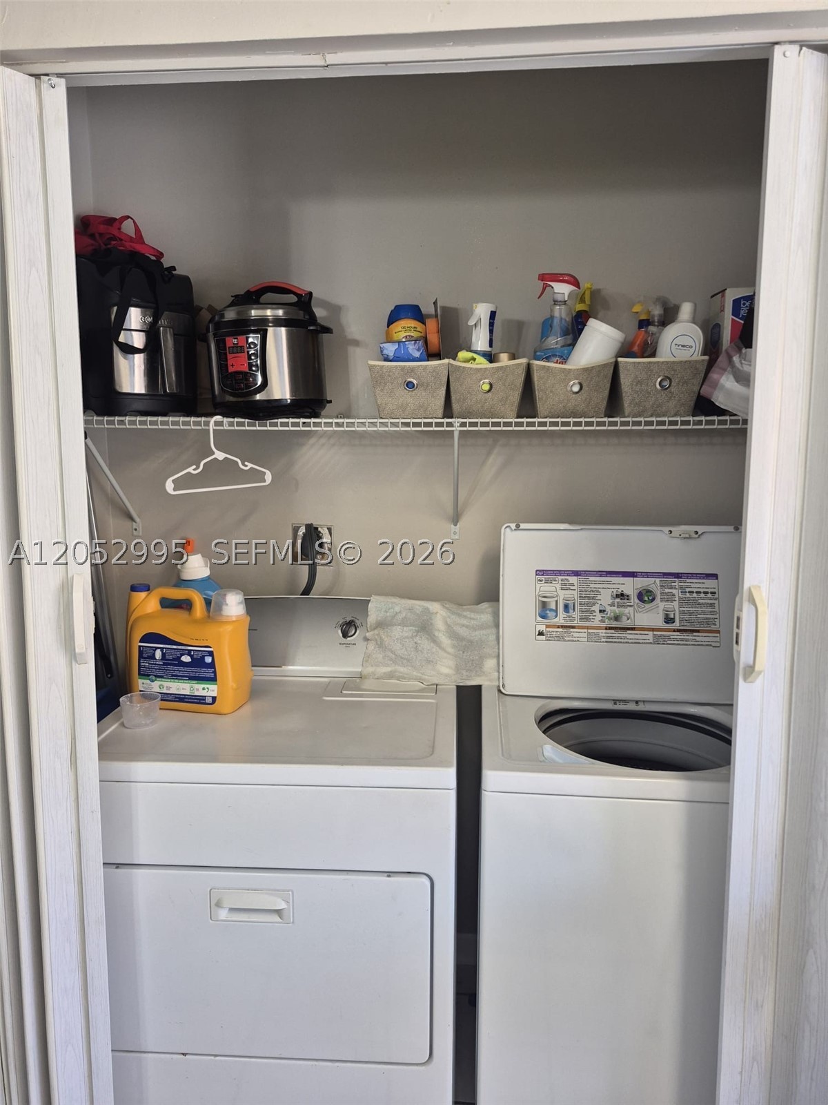 EL PRADO XV CONDO - Residential Lease
