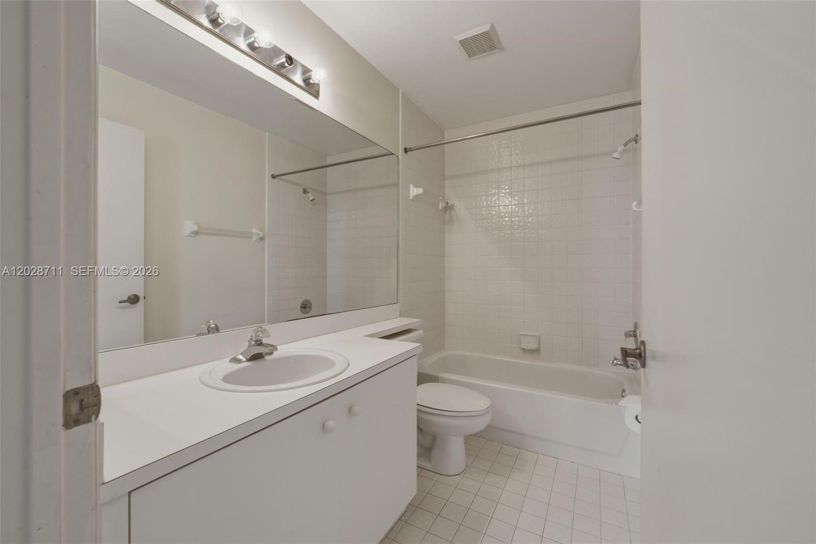 HOLIDAY SPRINGS VILLAGE S - Residential