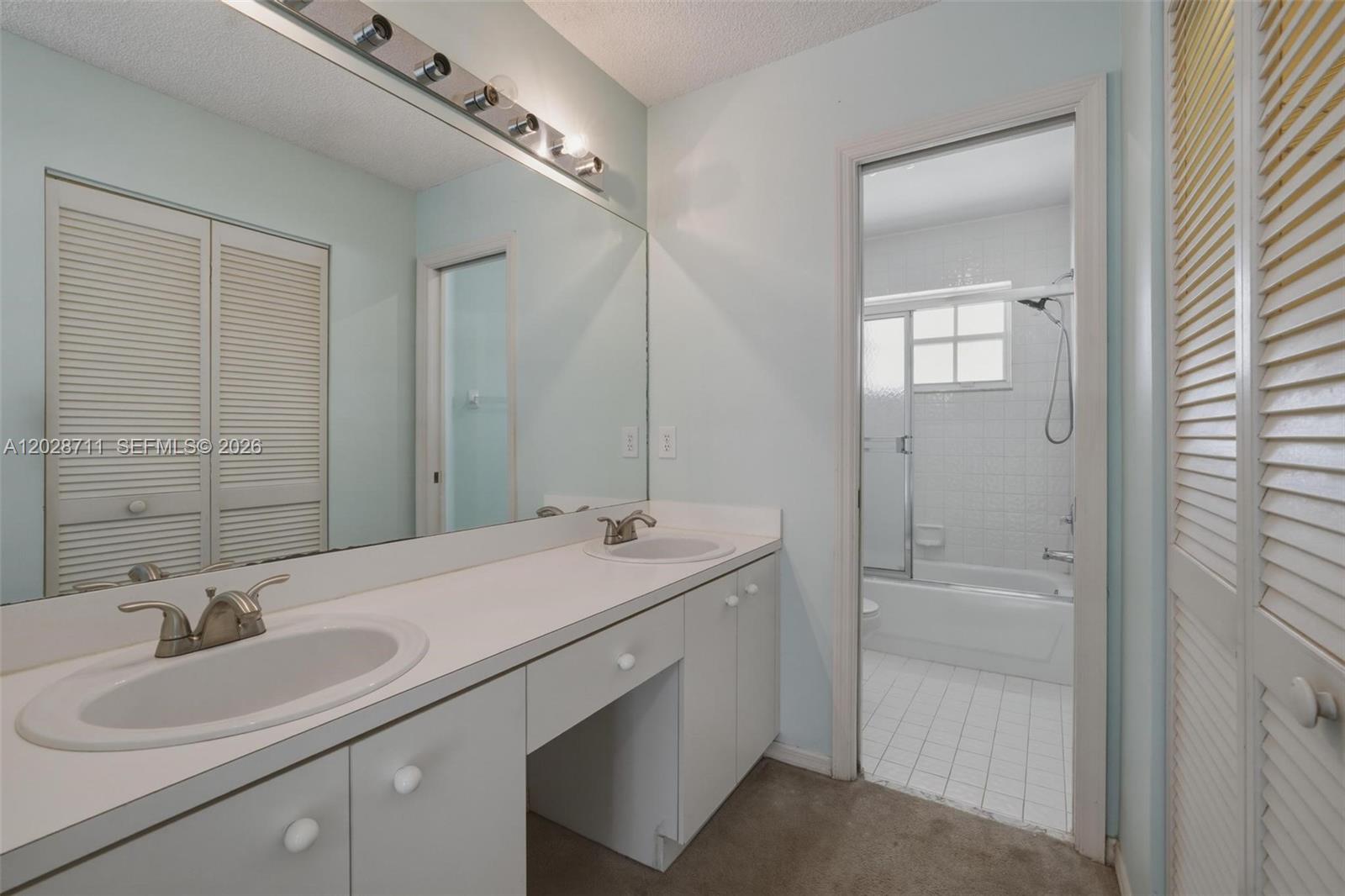 HOLIDAY SPRINGS VILLAGE S - Residential