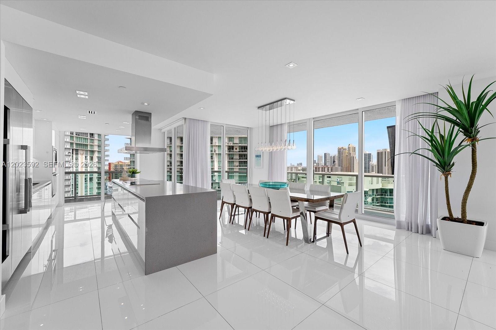 OCEANIA V CONDO - Residential