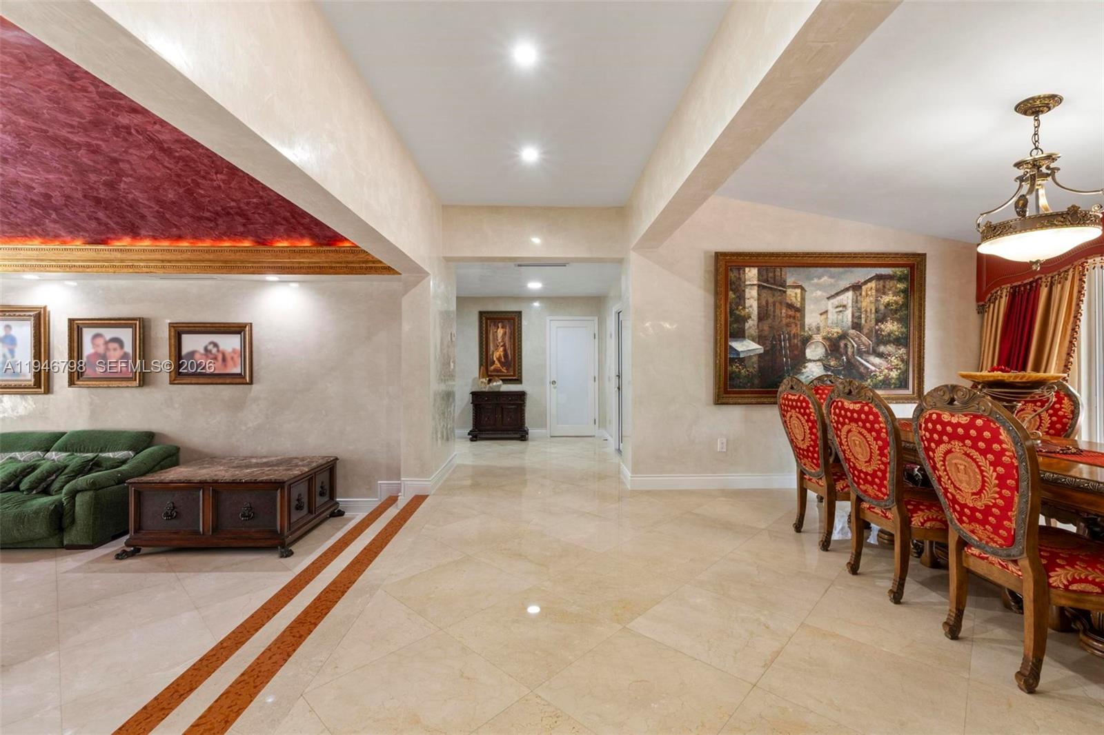 SWEETWATER ESTS SUB - Residential