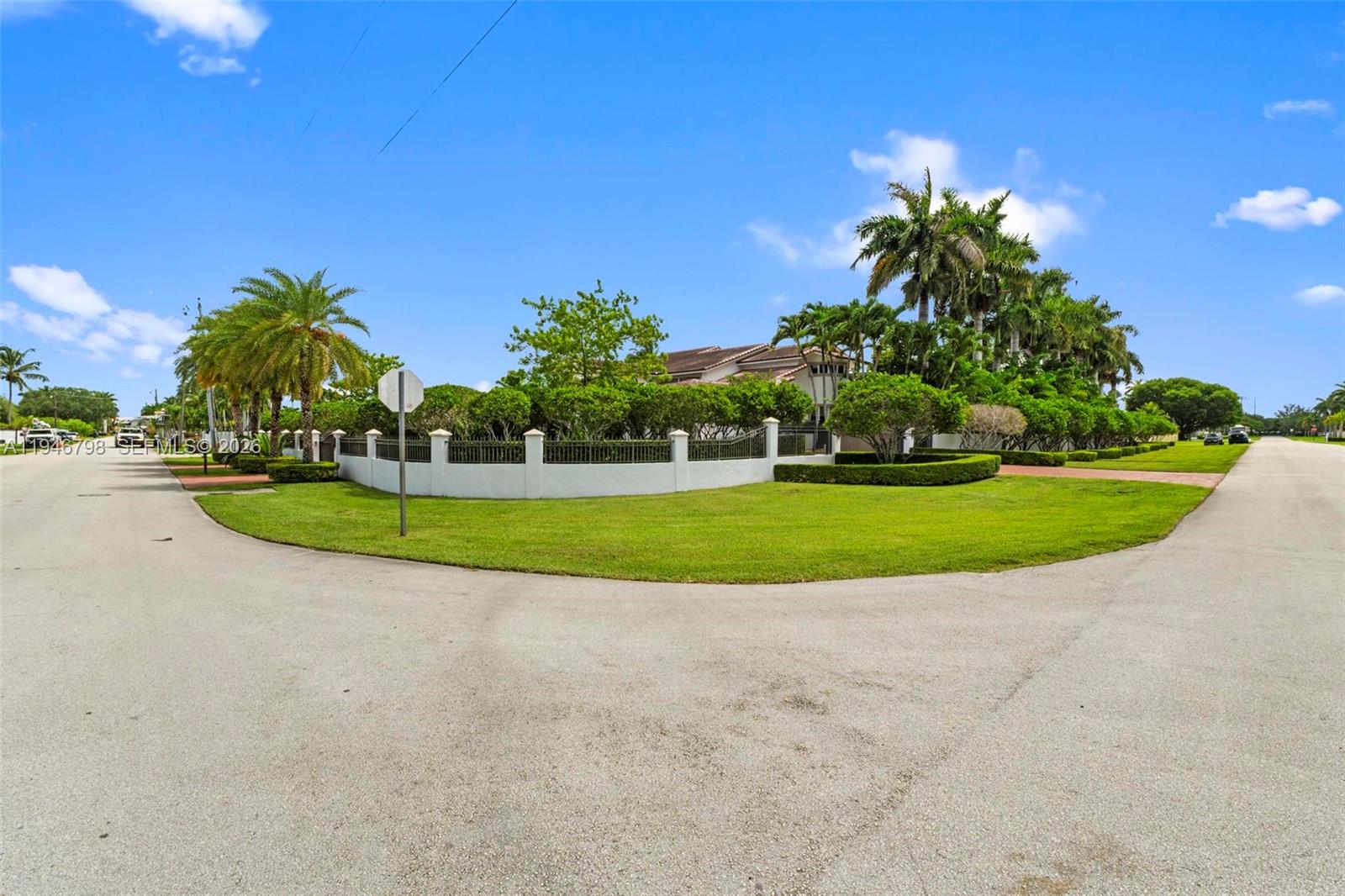 SWEETWATER ESTS SUB - Residential