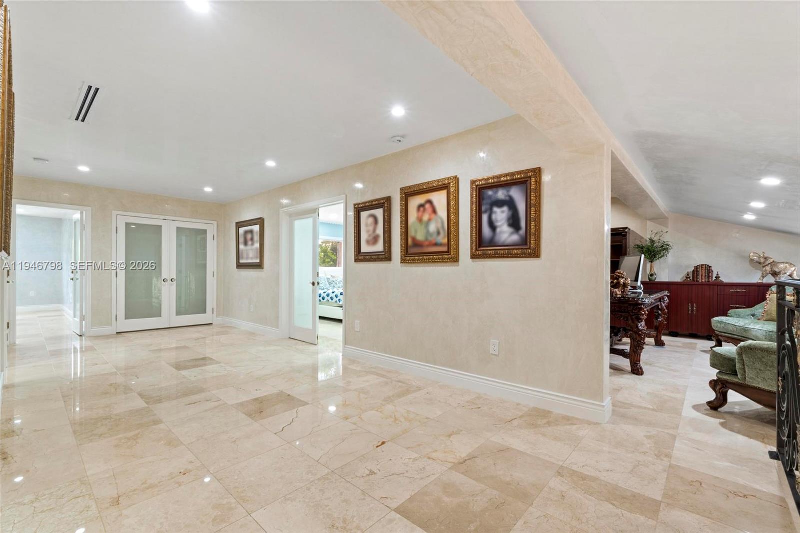 SWEETWATER ESTS SUB - Residential