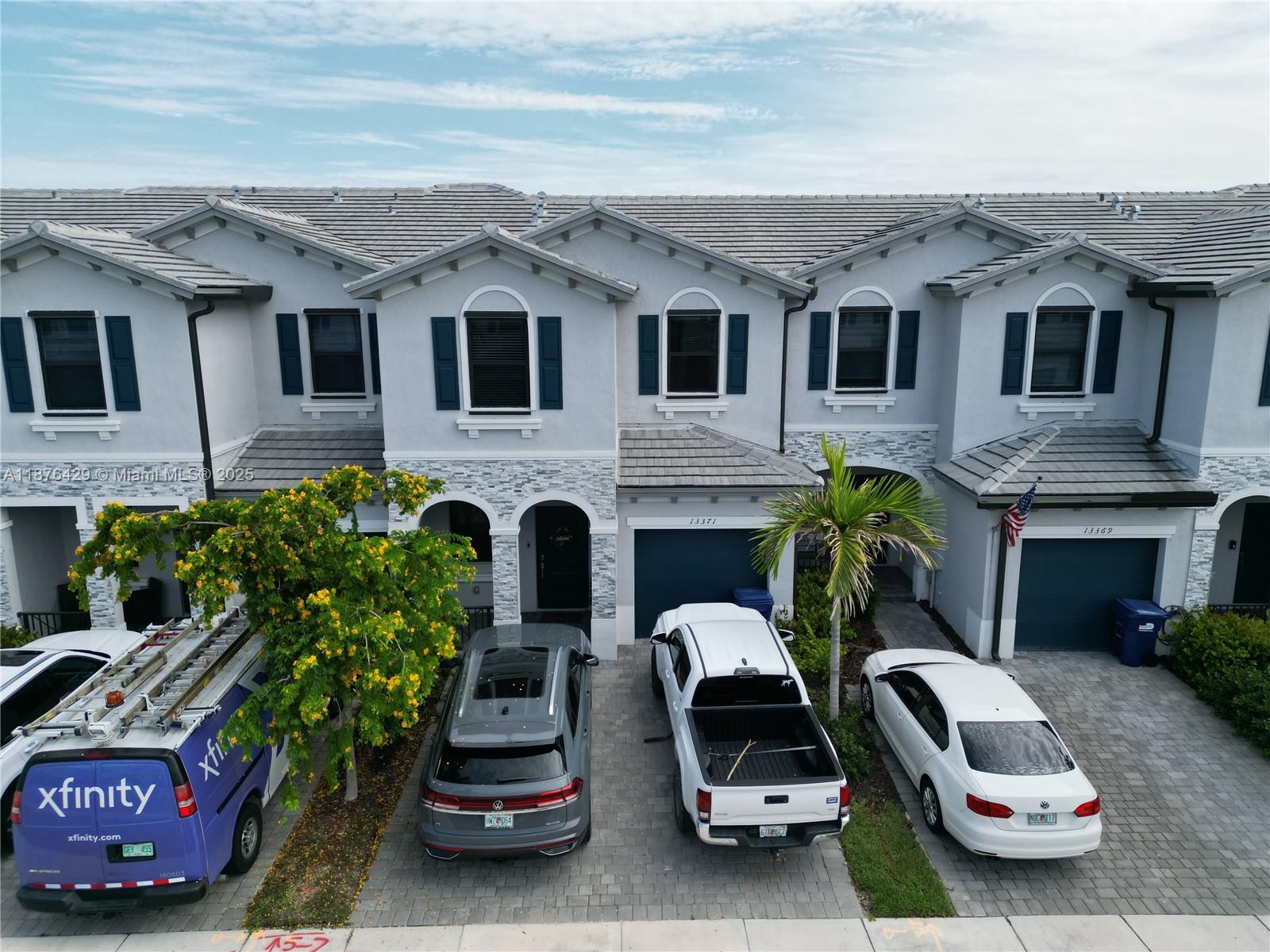 PINE ISLE - Residential Lease