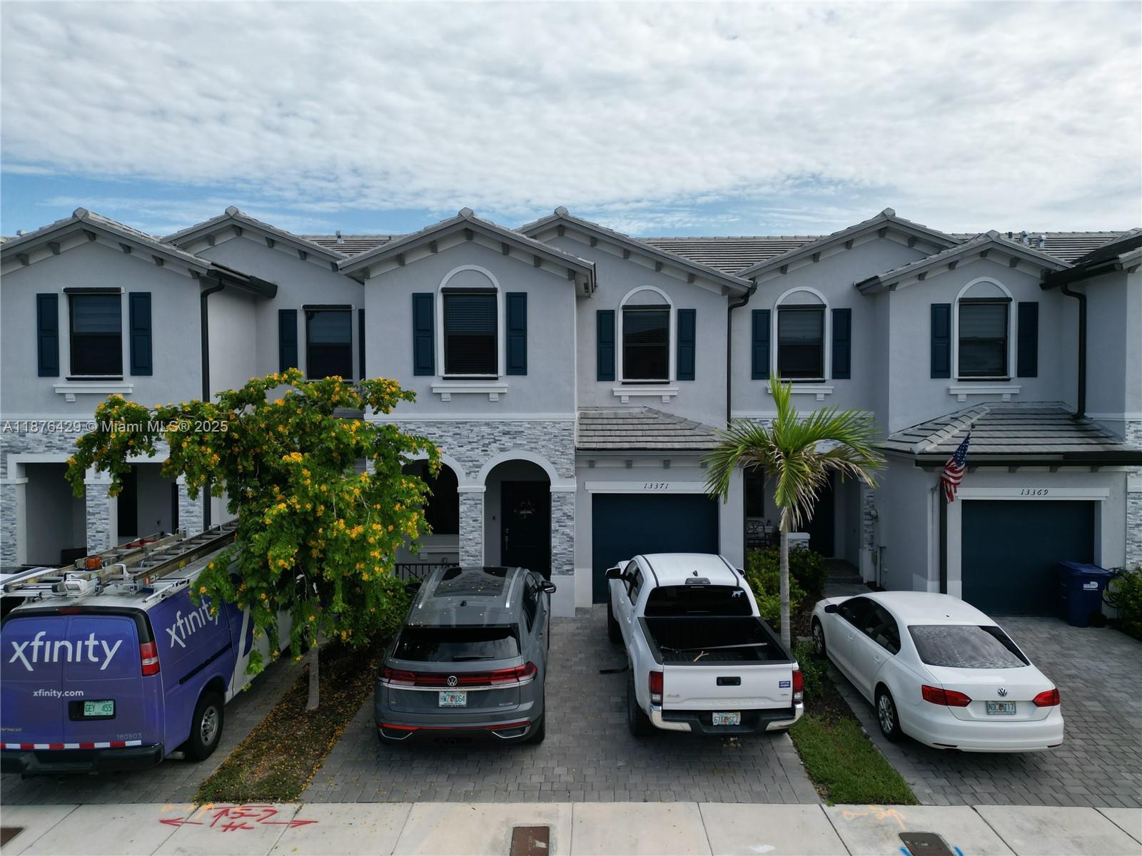 PINE ISLE - Residential Lease