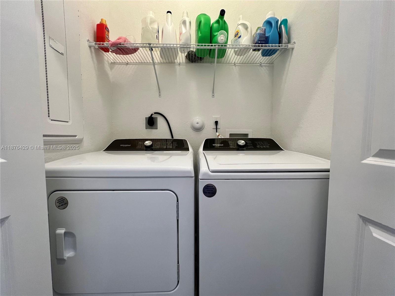 PINE ISLE - Residential Lease
