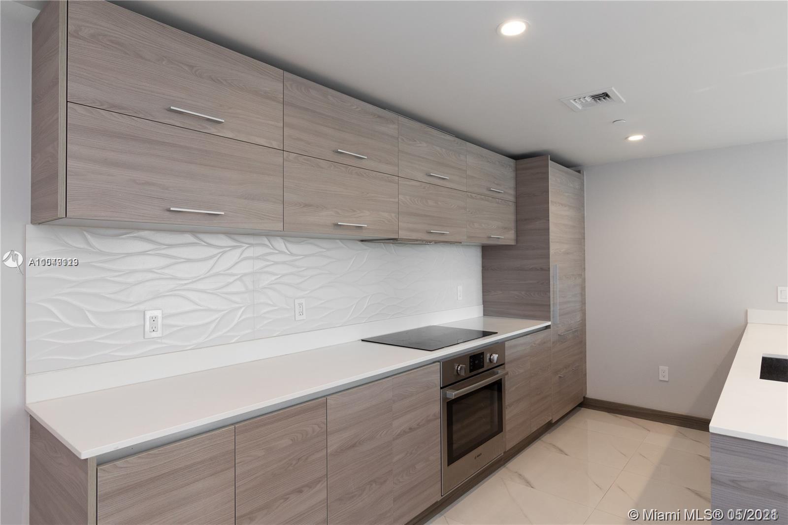 1300 S MIAMI AVENUE CONDO - Residential Lease