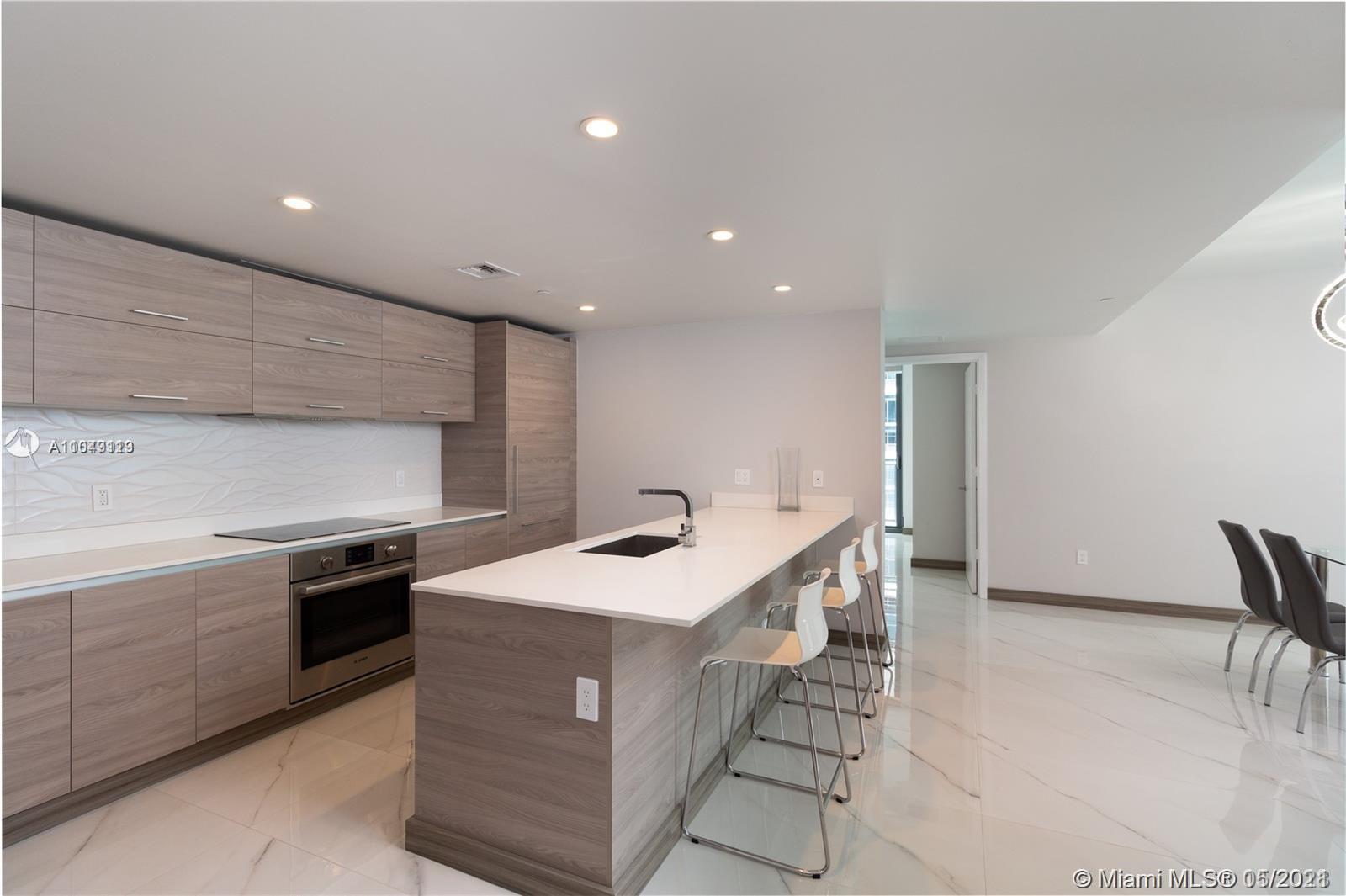 1300 S MIAMI AVENUE CONDO - Residential Lease